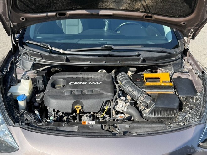 Hyundai i30 2012, 207,000 km - 1.6 л - Şəki