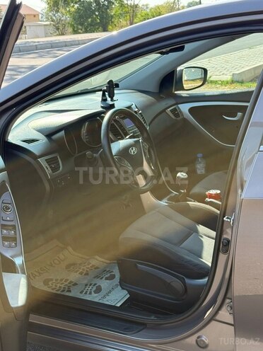 Hyundai i30 2012, 207,000 km - 1.6 л - Şəki