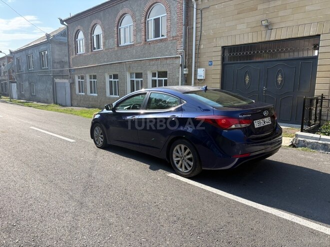 Hyundai Elantra 2014, 252,989 km - 1.8 л - Balakən