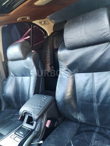 BMW 528 1998, 293,000 km - 2.8 л - Sumqayıt