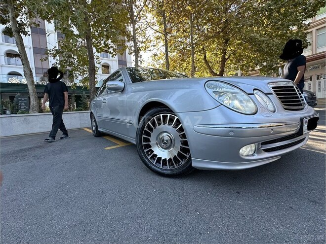 Mercedes E 240 2005, 283,742 km - 2.6 l - Şamaxı