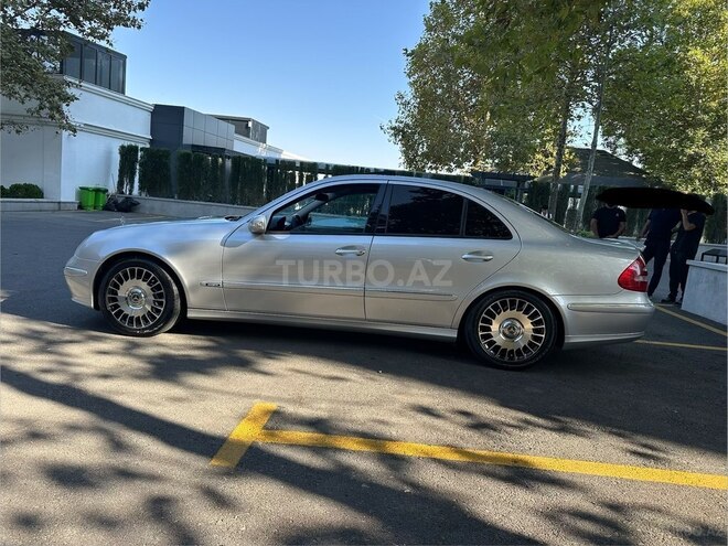 Mercedes E 240 2005, 283,742 km - 2.6 l - Şamaxı