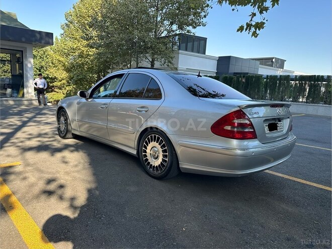 Mercedes E 240 2005, 283,742 km - 2.6 l - Şamaxı