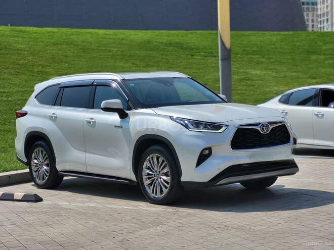 Toyota Highlander 2024, 39,000 km - 2.5 л - Bakı
