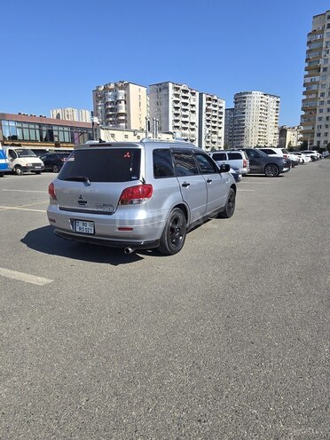 Mitsubishi Airtrek 2003, 206,848 km - 2.0 l - Bakı