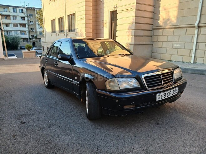 Mercedes C 180 1999, 276,122 km - 1.8 l - Bakı