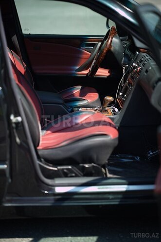 Mercedes E 320 2000, 264,000 km - 3.2 l - Şəki