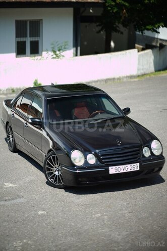 Mercedes E 320 2000, 264,000 km - 3.2 l - Şəki