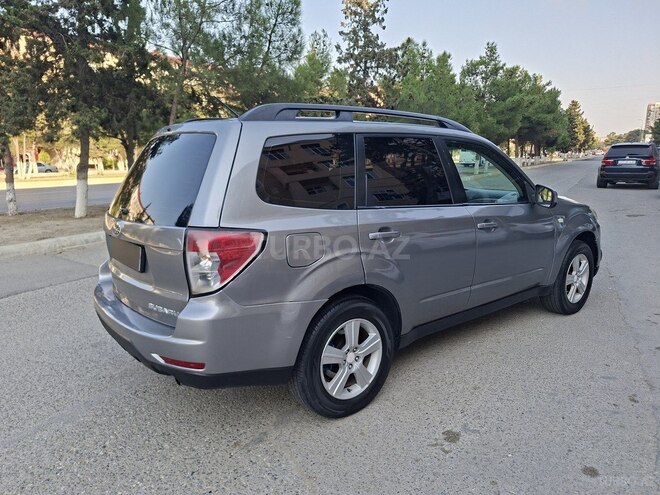 Subaru Forester 2009, 258,000 km - 2.0 l - Bakı