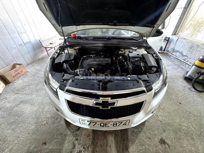 Chevrolet Cruze 2013, 249,000 km - 1.4 l - Astara