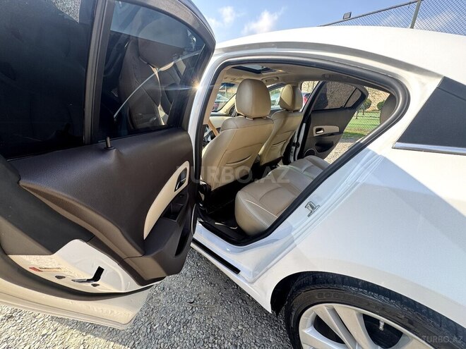 Chevrolet Cruze 2013, 249,000 km - 1.4 l - Astara