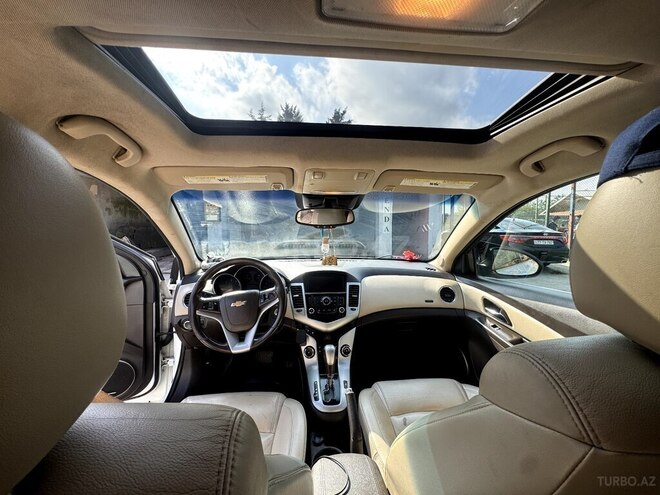 Chevrolet Cruze 2013, 249,000 km - 1.4 l - Astara
