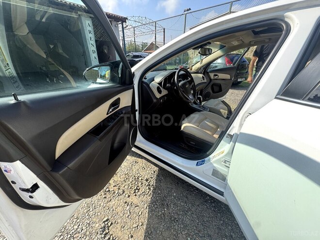 Chevrolet Cruze 2013, 249,000 km - 1.4 l - Astara