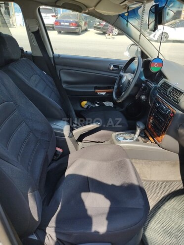 Volkswagen Passat 2004, 257,000 km - 1.8 l - Bakı
