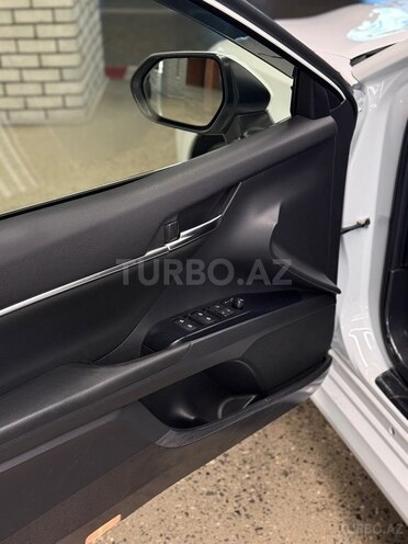 Toyota Camry 2020, 72,561 km - 2.5 л - Bakı
