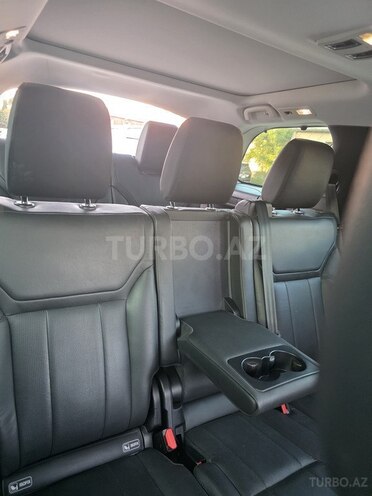 Land Rover Discovery 2018, 129,500 km - 2.0 л - Bakı