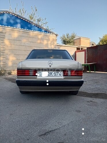Mercedes 190 1991, 387,900 km - 2.0 l - Biləsuvar