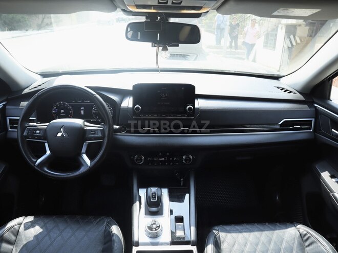 Mitsubishi Outlander 2022, 90,000 km - 2.5 l - Bakı
