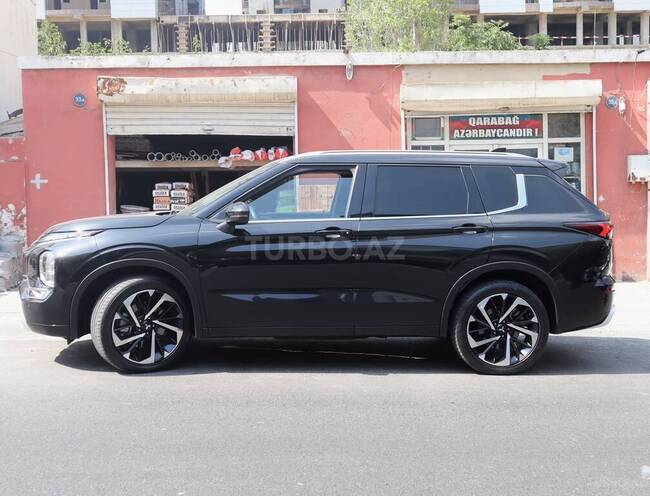 Mitsubishi Outlander 2022, 90,000 km - 2.5 l - Bakı