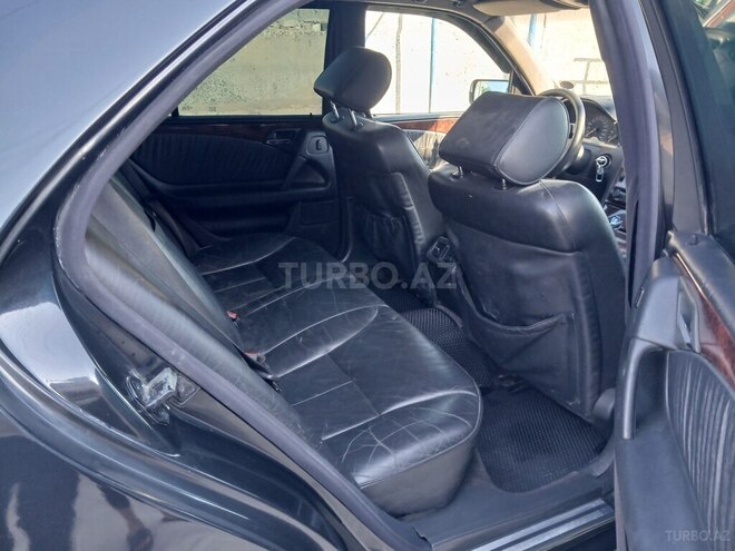 Mercedes E 240 1999, 397,000 km - 2.4 л - Bakı
