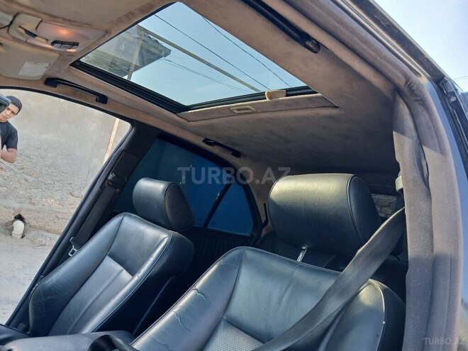 Mercedes E 240 1999, 397,000 km - 2.4 л - Bakı