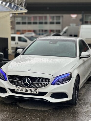 Mercedes C 300 2016, 261,000 km - 2.0 l - Bakı
