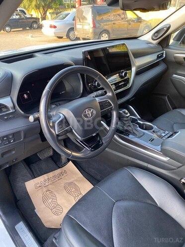 Toyota Highlander 2023, 51,000 km - 2.5 l - Bakı
