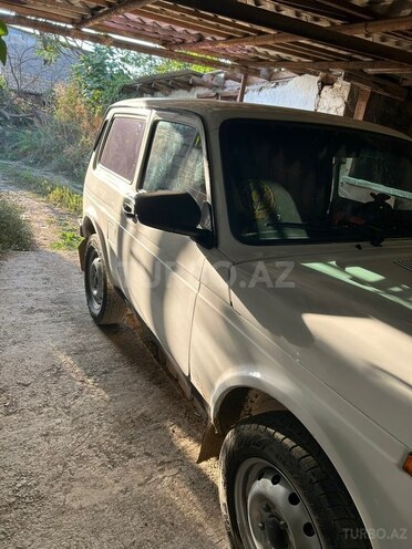 LADA (VAZ) Niva 2010, 237,000 km - 1.7 л - Füzuli