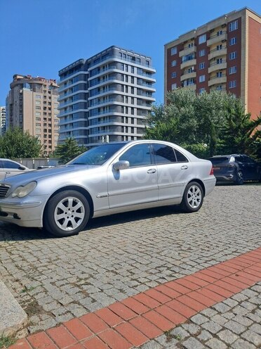 Mercedes C 220 2003, 434,000 km - 2.1 l - Bakı