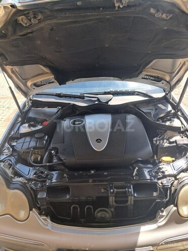 Mercedes C 220 2003, 434,000 km - 2.1 l - Bakı