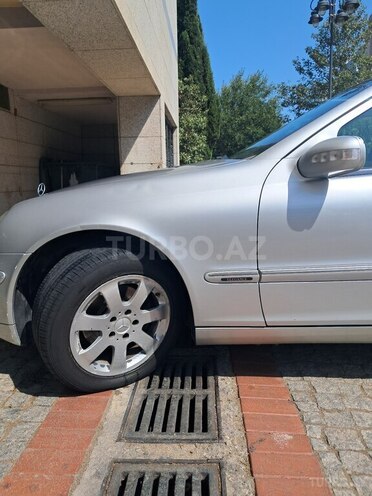 Mercedes C 220 2003, 434,000 km - 2.1 l - Bakı