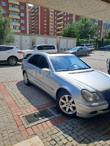 Mercedes C 220 2003, 434,000 km - 2.1 l - Bakı