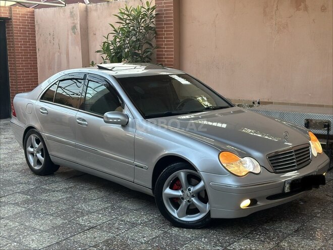 Mercedes C 240 2002, 200,000 km - 2.6 l - Bakı