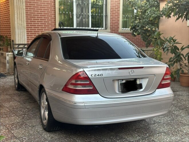 Mercedes C 240 2002, 200,000 km - 2.6 l - Bakı