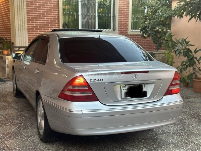 Mercedes C 240 2002, 200,000 km - 2.6 l - Bakı