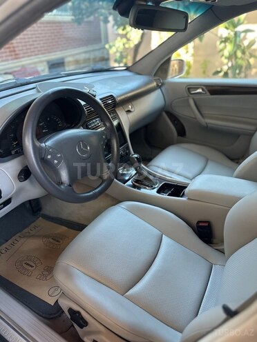 Mercedes C 240 2002, 200,000 km - 2.6 l - Bakı