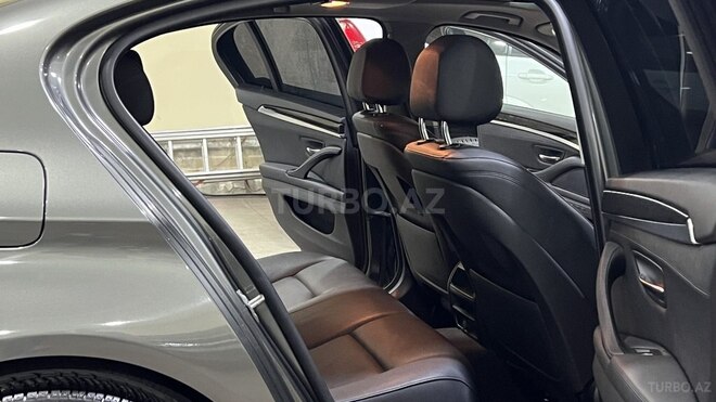 BMW 520 2014, 245,000 km - 2.0 l - Sumqayıt