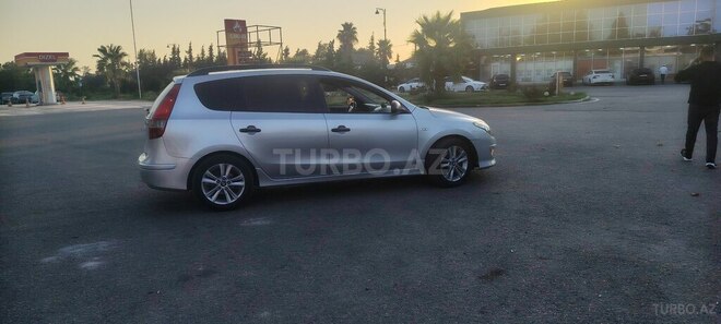Hyundai i30 2011, 214,018 km - 1.6 л - Şirvan