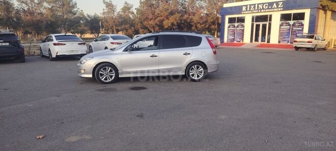 Hyundai i30 2011, 214,018 km - 1.6 л - Şirvan