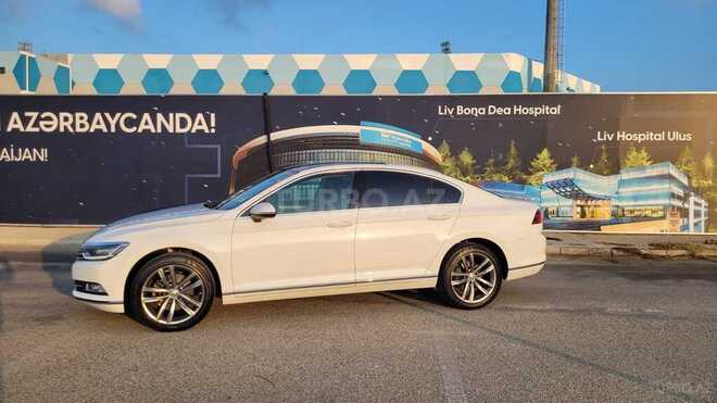 Volkswagen Passat 2018, 175,000 km - 1.8 l - Bakı