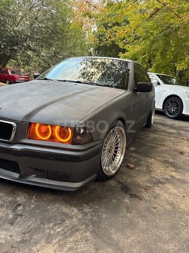 BMW 320 1995, 500,000 km - 2.0 l - Mingəçevir