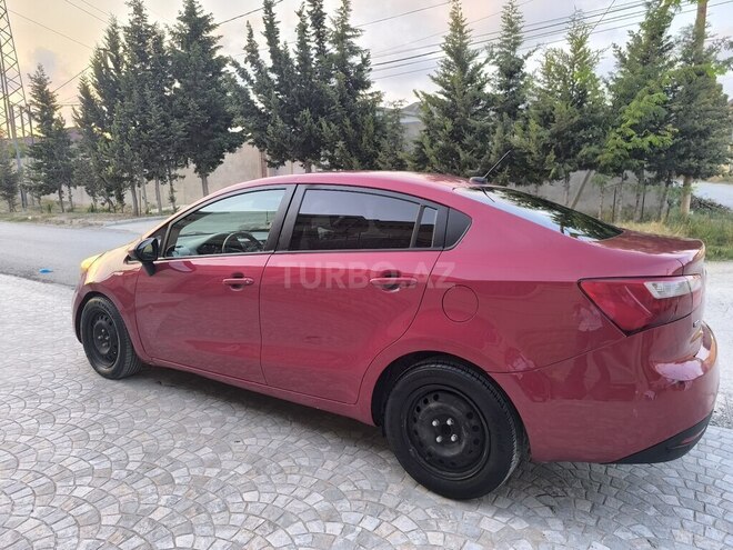 Kia Rio 2015, 233,480 km - 1.6 l - Sumqayıt