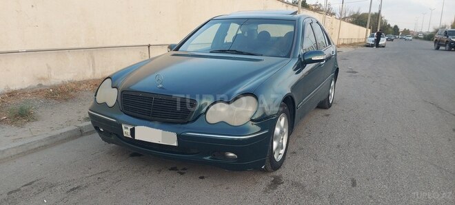 Mercedes C 200 2001, 386,243 km - 2.2 l - Sumqayıt
