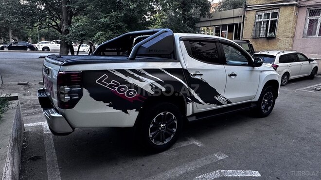 Mitsubishi L200 2023, 62,000 km - 2.4 l - Bakı