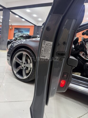 Audi A8 2012, 118,000 km - 4.0 l - Sumqayıt