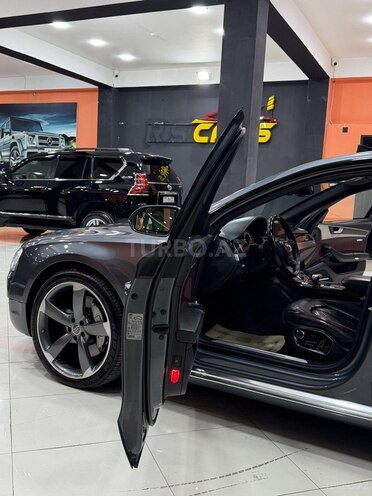 Audi A8 2012, 118,000 km - 4.0 l - Sumqayıt