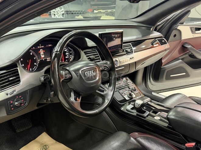Audi A8 2012, 118,000 km - 4.0 l - Sumqayıt