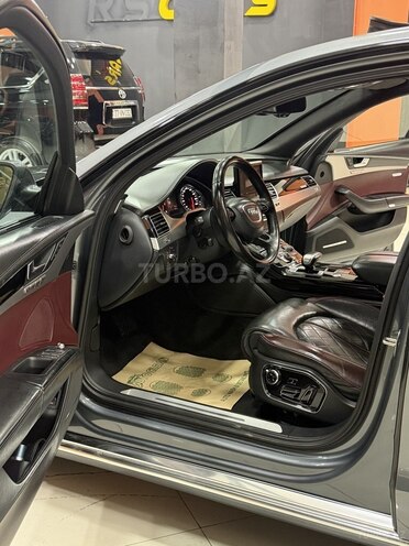 Audi A8 2012, 118,000 km - 4.0 l - Sumqayıt