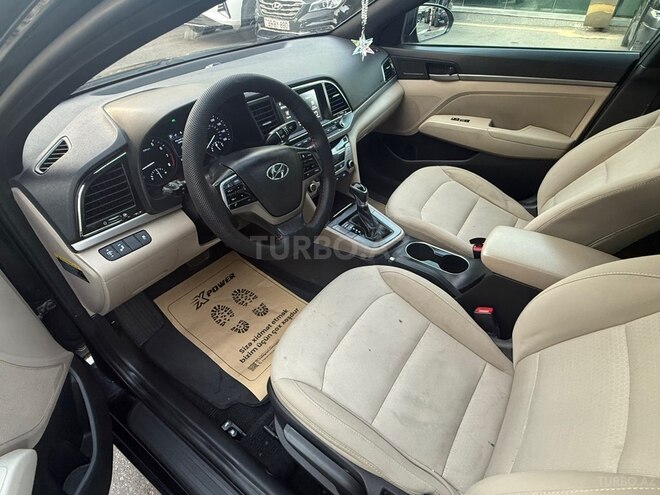 Hyundai Elantra 2017, 289,682 km - 2.0 l - Bakı
