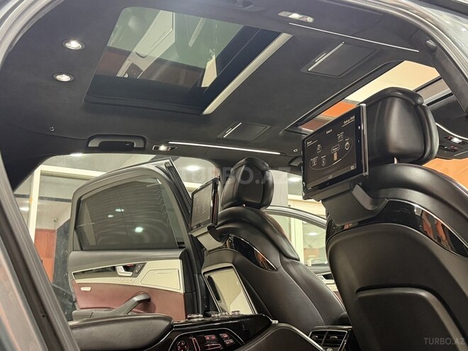 Audi A8 2012, 118,000 km - 4.0 l - Sumqayıt